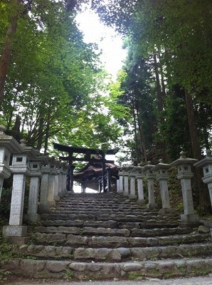 s-遥拝殿 (2).jpg